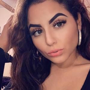 Meet your Posher, Marisol